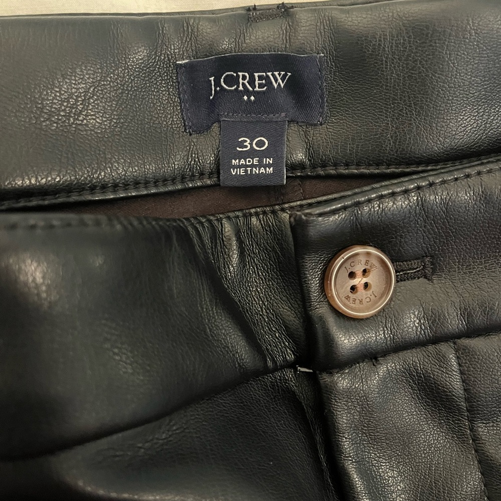 J. Crew Lizzie High Rise Faux Leather Patch Pocket Pant in Black Style CB412 - Picture 7 of 9